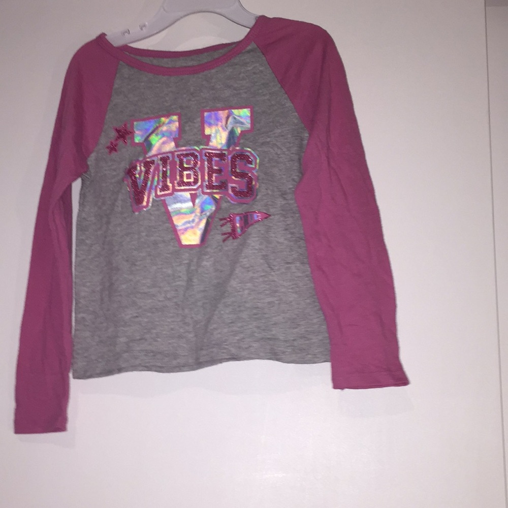 NEW!! Girl long sleeve tee